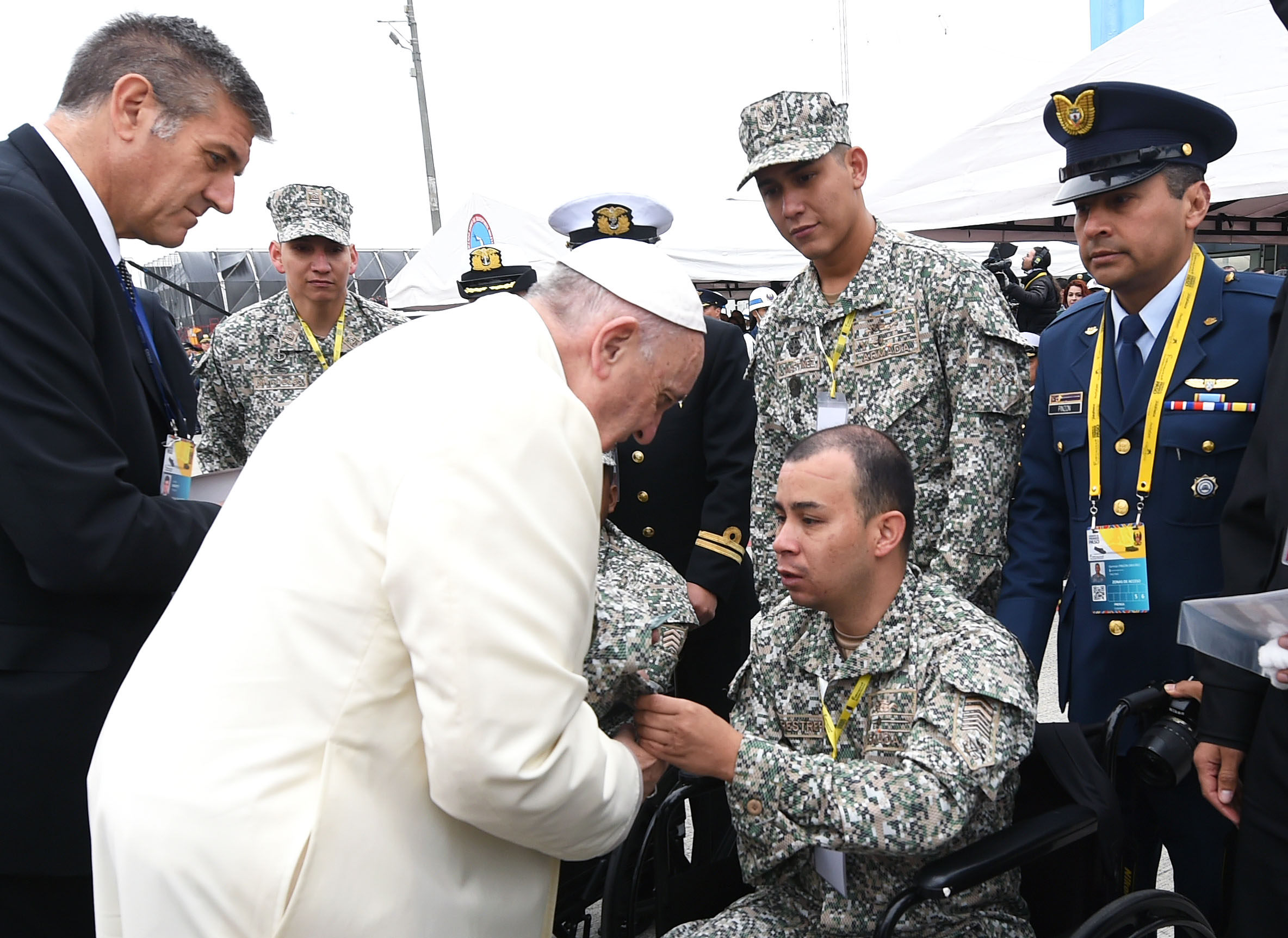El Papa Francisco Envía Carta A Miembro De La Fuerza Pública