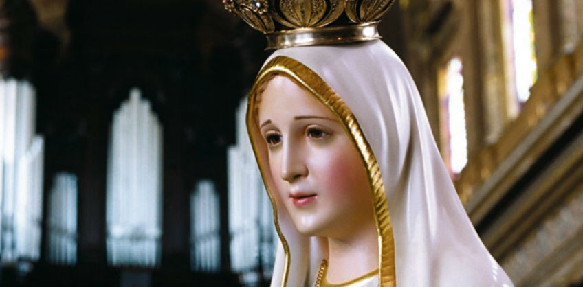 Imagen Peregrina De La Virgen De Fátima Procedente De Portugal Recorre Colombia